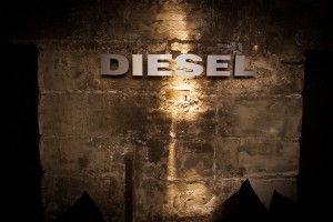 DIESEL Event Ausstattung Stil Manipulation