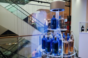 Absolut Vodka Shelf Bottleshape Stil manipulation 2016